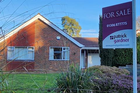 3 bedroom detached bungalow for sale, RIDGEWAY DRIVE, DORKING, RH4