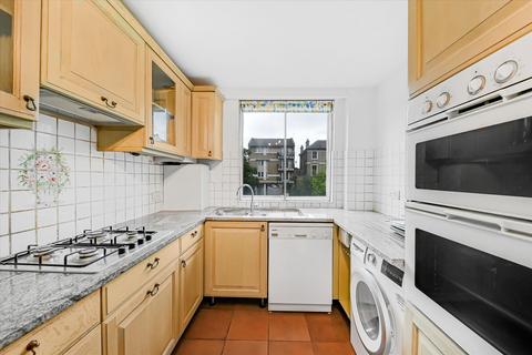 2 bedroom flat to rent, Haverstock Hill, London, NW3