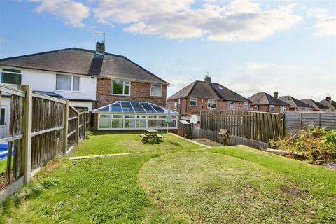 3 bedroom semi-detached house for sale, Banbury Avenue, Toton