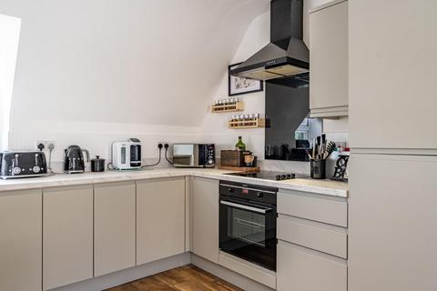 Flat 5, Melville House Braintree Road, Dunmow, CM6 1HS