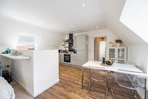 Flat 5, Melville House Braintree Road, Dunmow, CM6 1HS