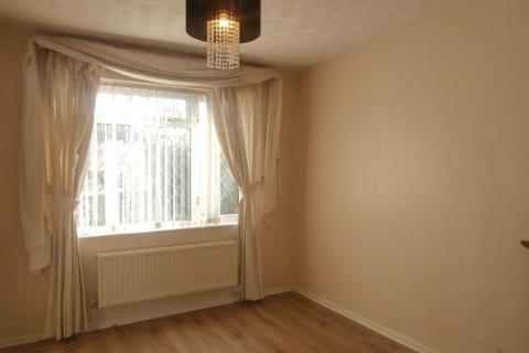 3 bedroom end of terrace house to rent, Laburnum Road,  Buckinghamshire,  HP12