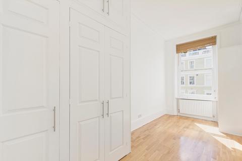 2 bedroom flat to rent, Southwell Gardens, South Kensington, London, SW7