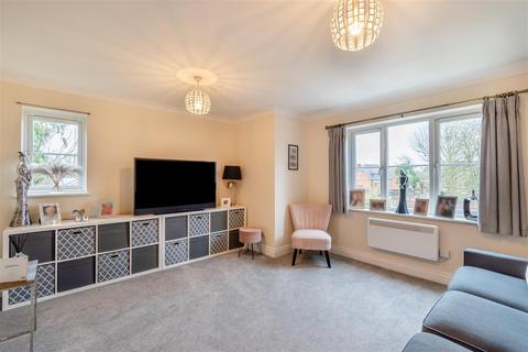 2 bedroom flat for sale, Bury Lane, Rickmansworth WD3