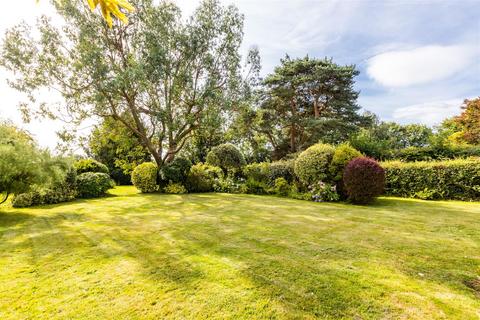 5 bedroom chalet for sale, Spectacular half-acre garden on College Road, Ardingly