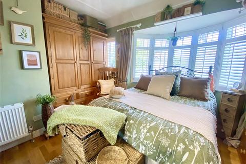 14 Ashcroft Crescent, Sidcup, DA15 8NT