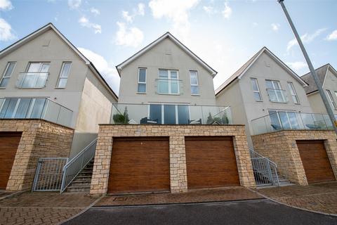 3 bedroom detached house to rent, The Avenue, Tunbridge Wells