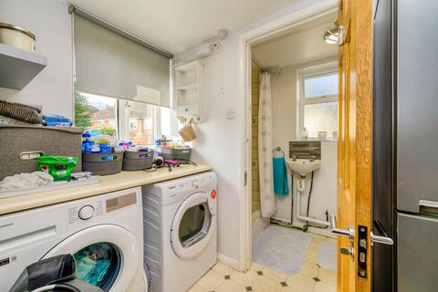 10 Cawsam Gardens, Caversham, Reading, RG4 5JE