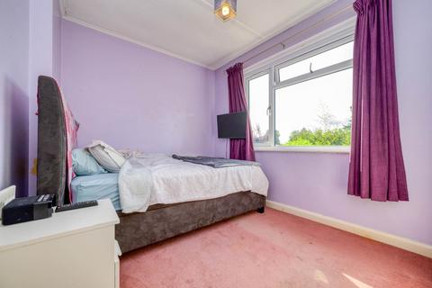 10 Cawsam Gardens, Caversham, Reading, RG4 5JE