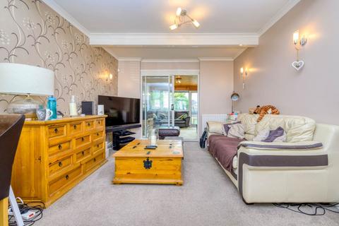 10 Cawsam Gardens, Caversham, Reading, RG4 5JE