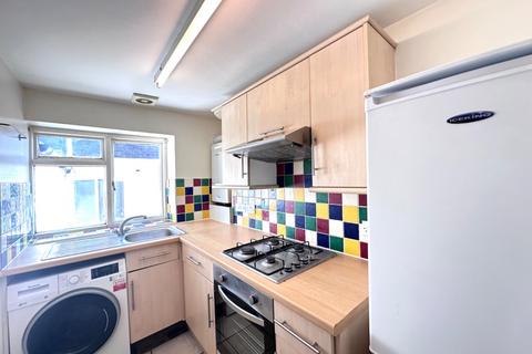 2 bedroom flat for sale, 28 Station Road West, Canterbury, Kent, CT2