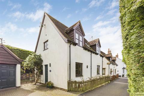 Coopers Cottage Back Street, Gawcott, Buckingham, MK18 4HN