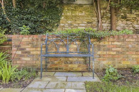 Coopers Cottage Back Street, Gawcott, Buckingham, MK18 4HN