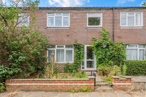 3 bedroom terraced house for sale, Cumberland Close, Epsom