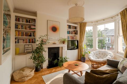 166 Richmond Road, Leytonstone, London, E11 4BS