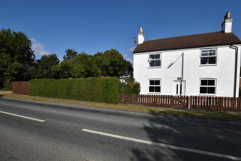 4 bedroom detached house for sale, Staithes Road, Preston, Hull