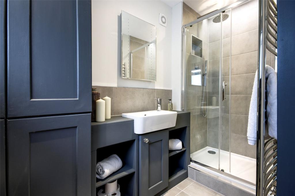 En Suite Shower