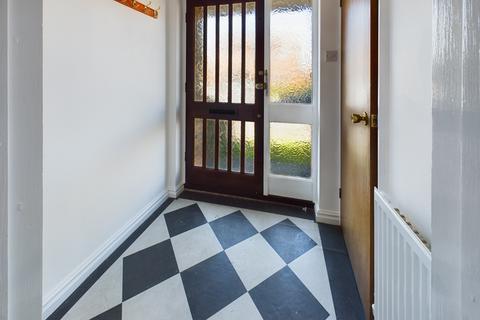 6 Teasel Way, Cherry Hinton, Cambridge, CB1 9YT