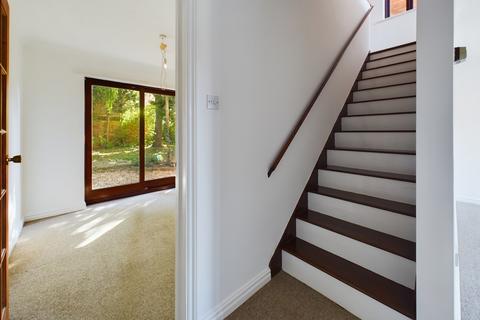 6 Teasel Way, Cherry Hinton, Cambridge, CB1 9YT