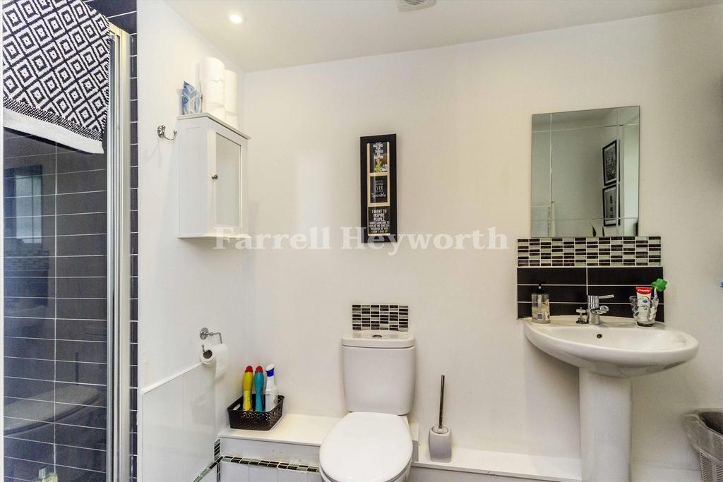 Ensuite