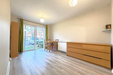 undefined, Heathfield Drive, Mitcham, CR4