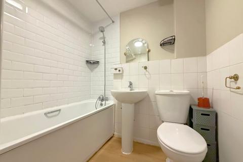 undefined, Heathfield Drive, Mitcham, CR4