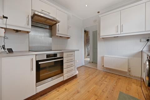 1 bedroom flat for sale, Storksmead Road, Edgware, HA8