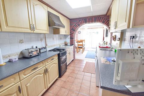 3 bedroom detached bungalow for sale, York Avenue, Walderslade, Chatham, ME5