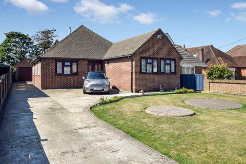 3 bedroom detached bungalow for sale, York Avenue, Walderslade, Chatham, ME5