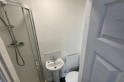 Studio to rent, 168 Westgate, Wakefield, WF2