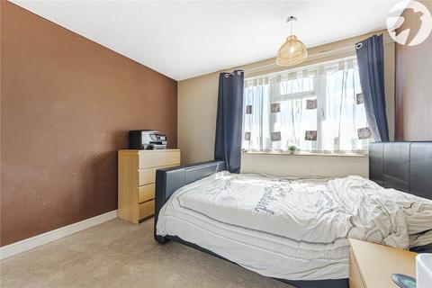 71 Bridges Drive, Dartford, DA1 5DR