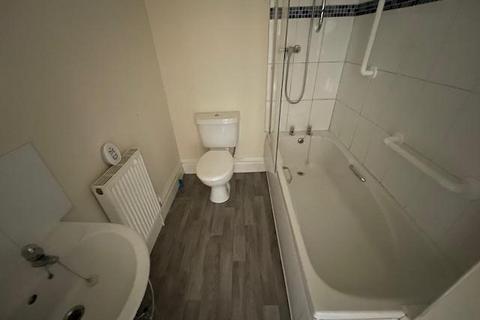 1 bedroom flat for sale, 2 Queens Avenue, Colwyn Bay