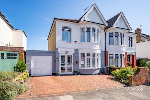 3 bedroom semi-detached house for sale, Victoria Road, Southend-On-Sea, SS1