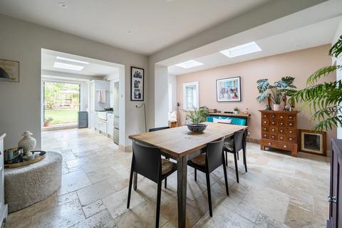 4 bedroom semi-detached house for sale, Fairfield Road, Winchester, Hampshire, SO22