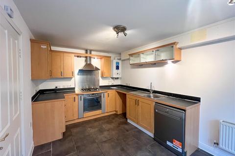 4 bedroom townhouse for sale, FFordd Yr Afon, Brynmenyn, Bridgend, CF32 9HG