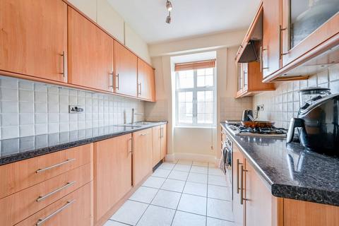 2 bedroom flat to rent, Heathfield Terrace, Chiswick, London, W4