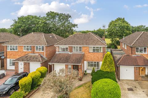 4 bedroom detached house for sale, Durnsford Way, Cranleigh, GU6