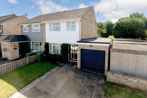 3 bedroom semi-detached house for sale, Stanley Close, Staplehurst, Kent