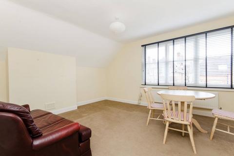 2 bedroom flat to rent, Riggindale Road, Streatham Park, London, SW16