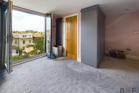 4 bedroom terraced house for sale, Cassell Road, Bristol BS16