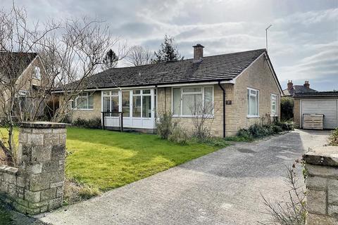 3 bedroom detached bungalow for sale, Barnaby Mead, Gillingham