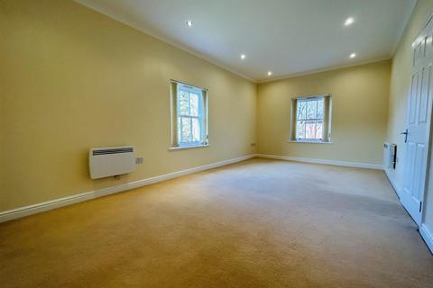 2 bedroom apartment to rent, 10 Edward Lisle Gardens, Tettenhall