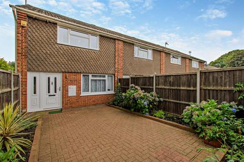 2 bedroom end of terrace house for sale, Reculver Walk, Maidstone