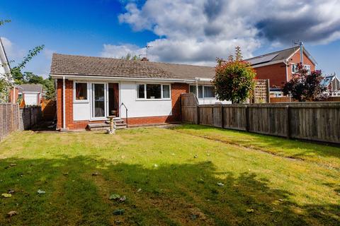 2 bedroom semi-detached bungalow for sale, Meadow Gardens, Crediton, EX17