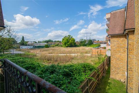 8 Boundary Close, Kingston Upon Thames, KT1 3PE