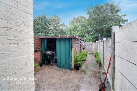 2 bedroom terraced house for sale, Walthall Street, Crewe