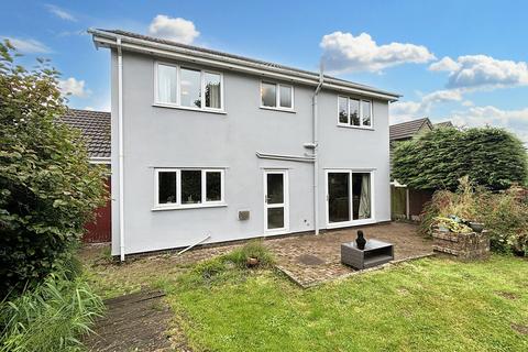 4 bedroom detached house for sale, Buckingham Place, Barry, CF62