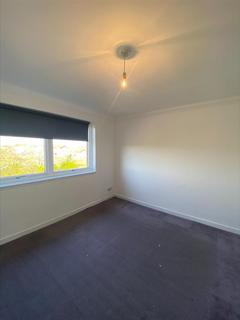 2 bedroom flat to rent, Kylemore Crescent, Motherwell