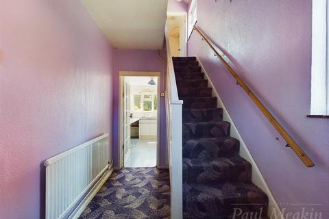 14 Warbank Crescent, New Addington, Croydon, CR0 0AS