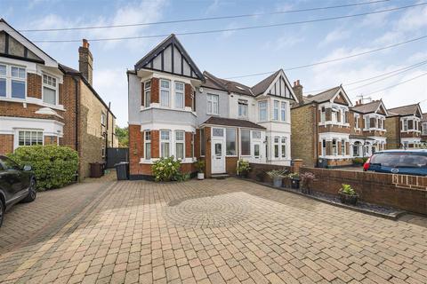 6 bedroom semi-detached house for sale, Jersey Road, Osterley